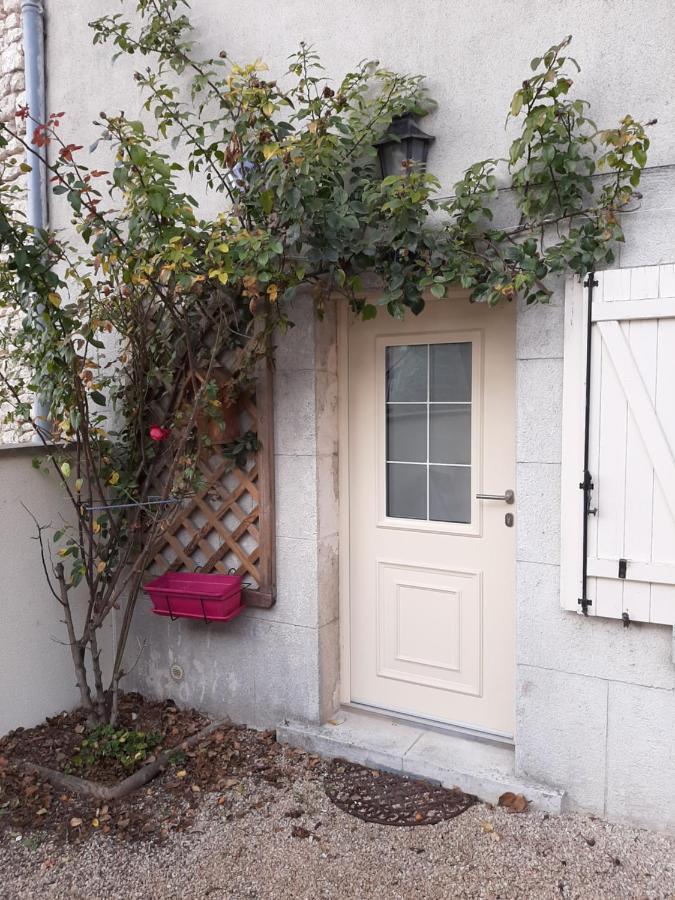 La Talonniere, Maison De Village Avec Terrasse Et 3 Chambres Messas ภายนอก รูปภาพ