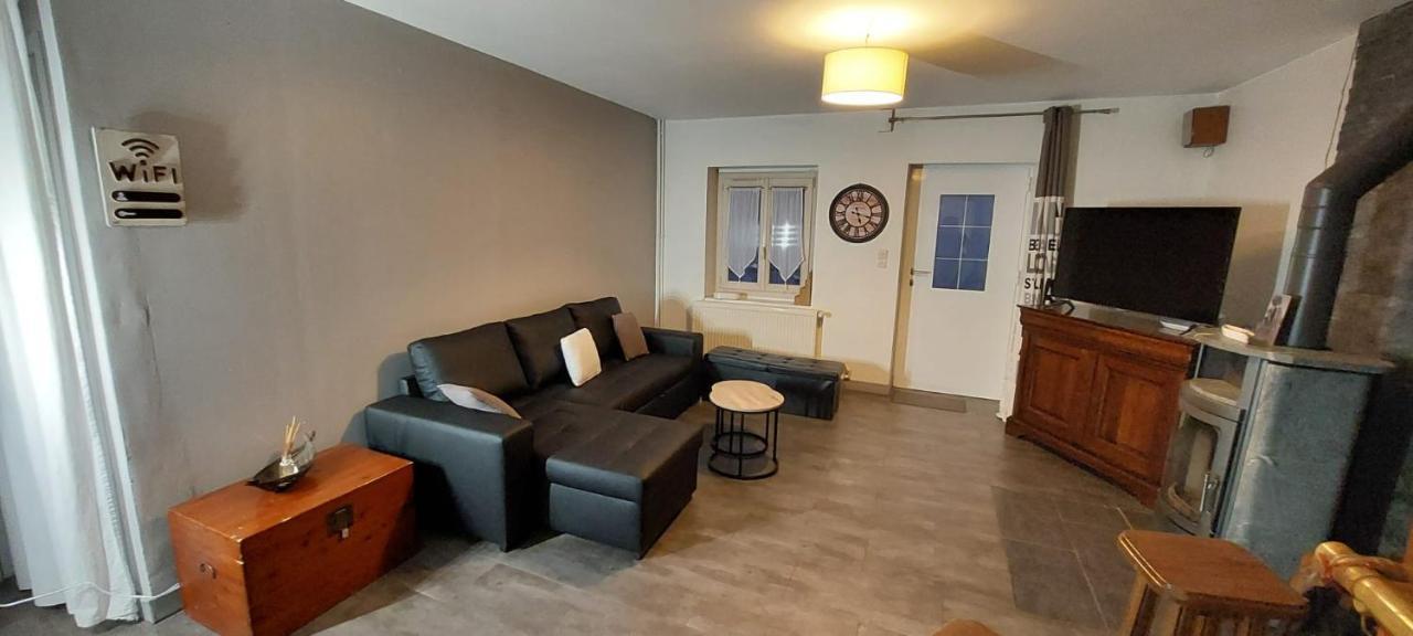 La Talonniere, Maison De Village Avec Terrasse Et 3 Chambres Messas ภายนอก รูปภาพ